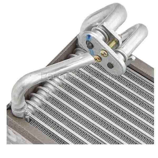 EVP1172 20032009 Volvo XC90 (Sport Utility 4Door) Rear BodyA/C AC